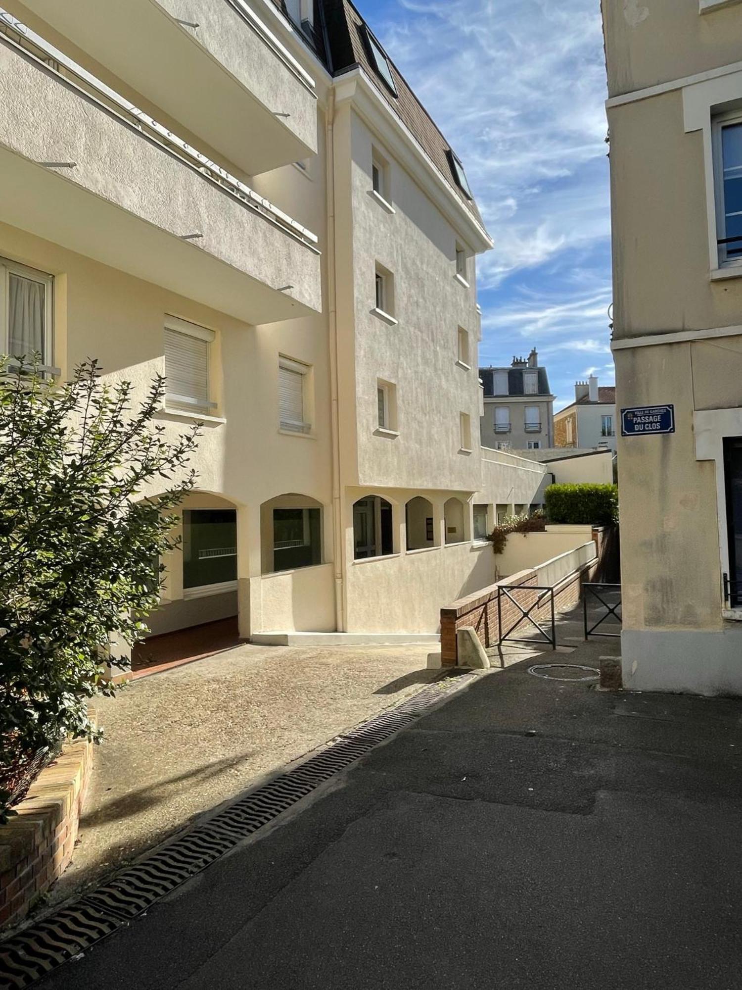 L'Athos - Appartement Equipe - Entre Paris Et Versailles - Haut Debit Garches Eksteriør billede